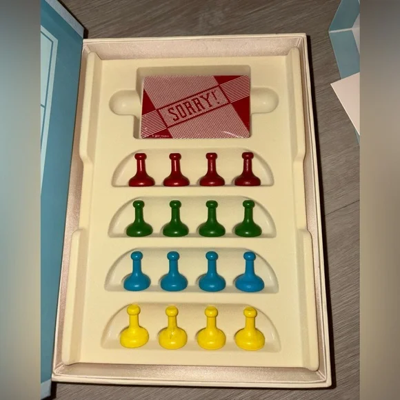 Sorry! Vintage Bookshelf Edition Game - Picture 9 of 10